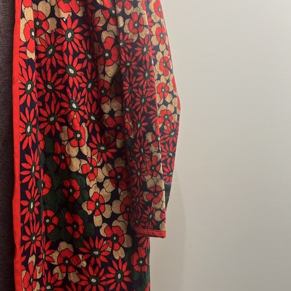 Long Flower Pattern Cardigan - Picture 4 of 6